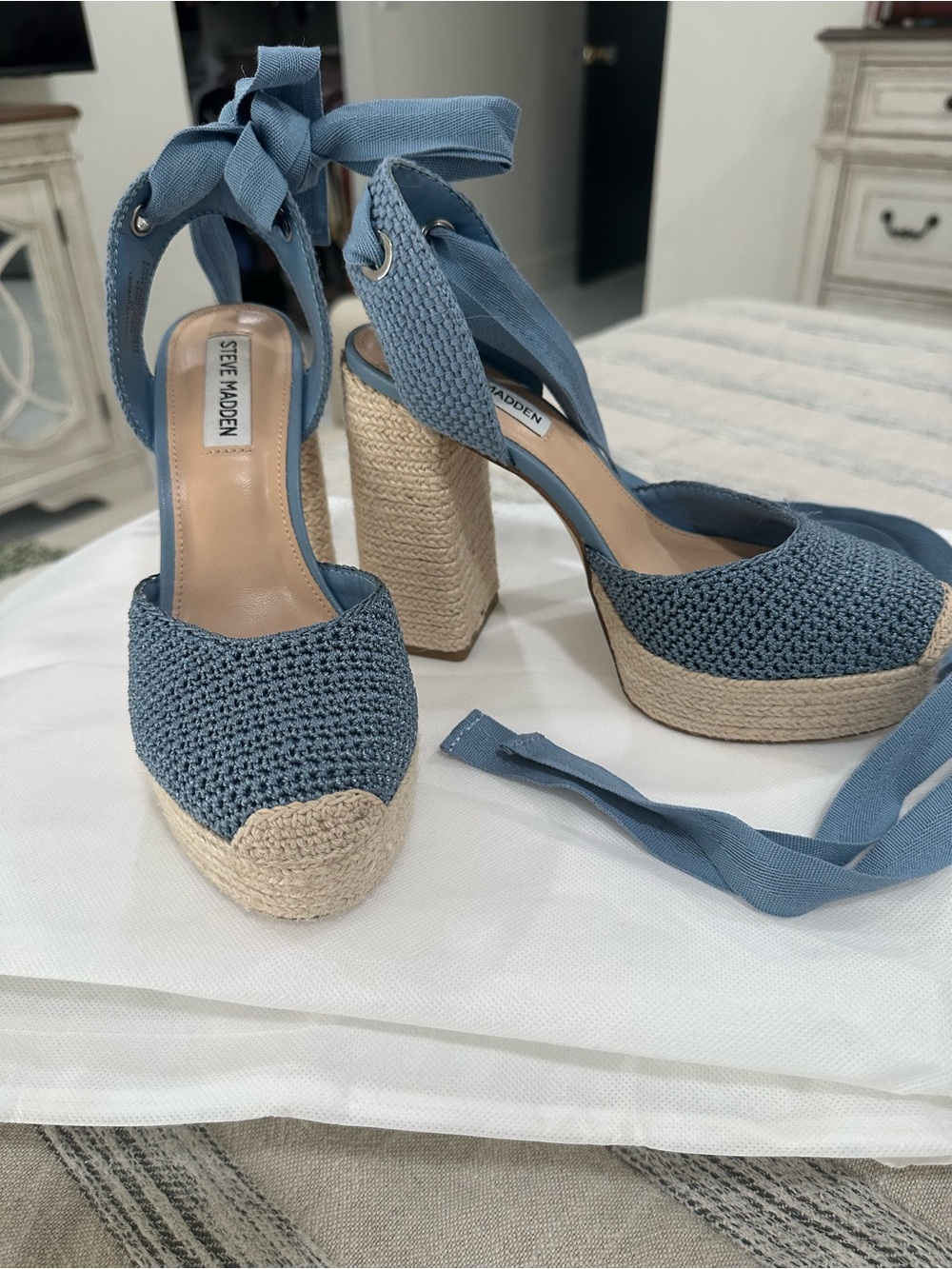 Steve Madden Woven Espadrilles - Picture 1 of 9